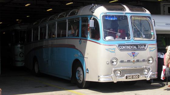 1958 AEC Reliance Coach - SHO 800