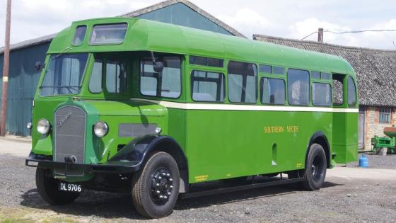 1935 Single Deck Bus - DL 9706
